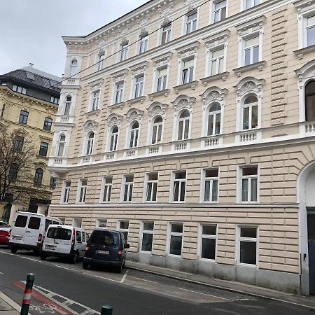 Green Apartment Wien Ngoại thất bức ảnh